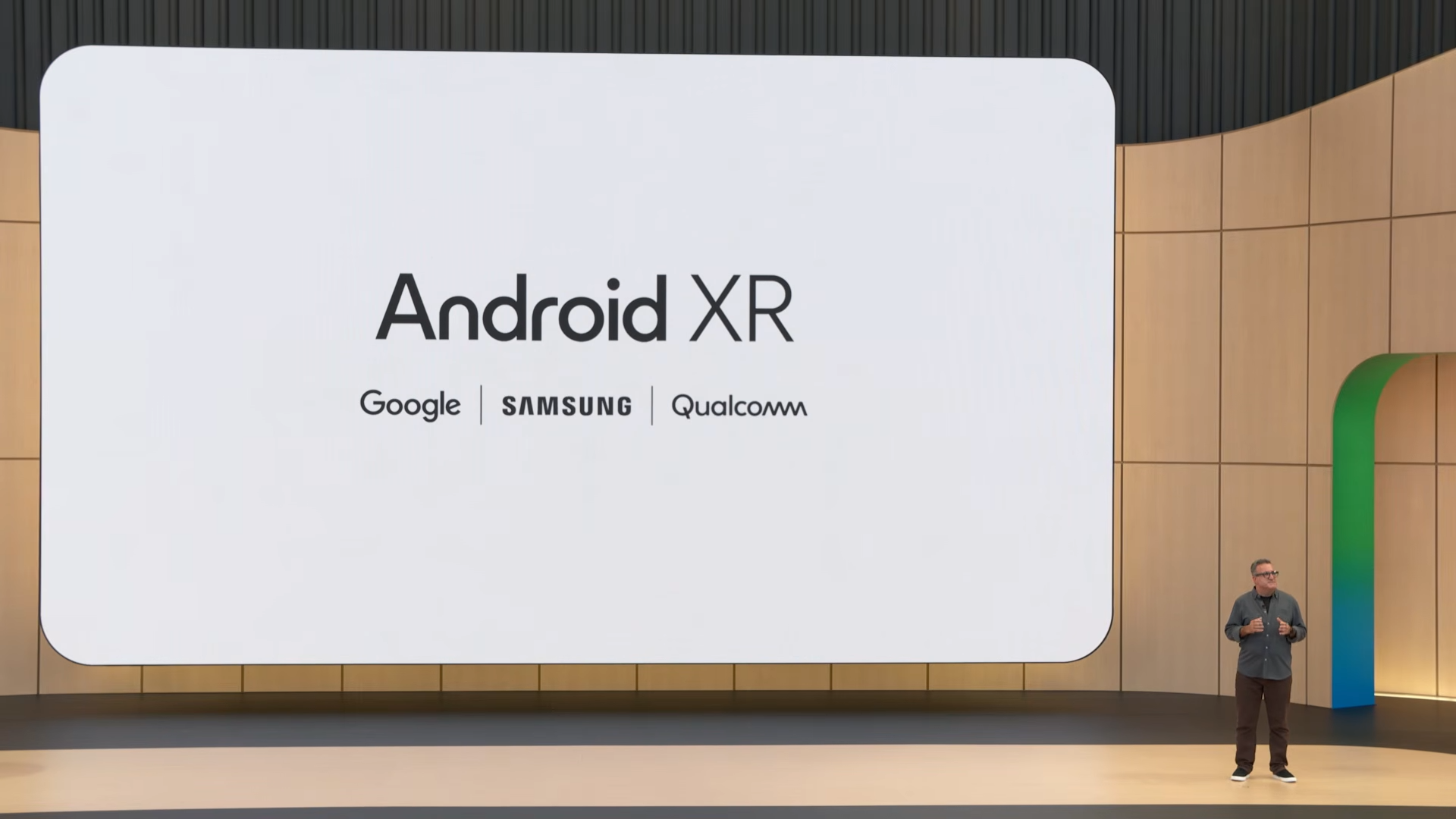 Kính thông minh Audio Glasses chạy Android XR